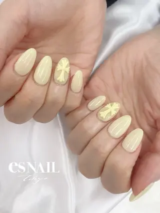 ネイル 中山 梨花のネイルデザイン