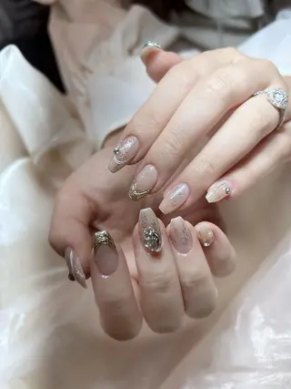 ネイル VIVIAN リサのネイルデザイン