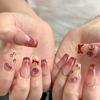 ネイル Basic町田本店 Suzunaのネイルデザイン