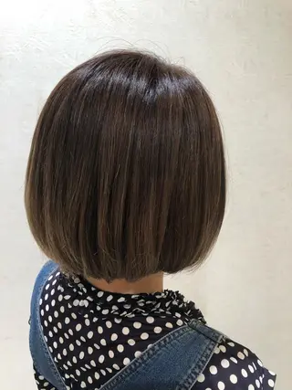 ショート カラー 樋渡 侑希のヘアスタイル
