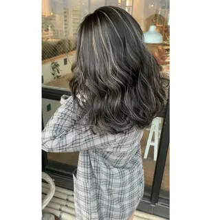 ロング カラー Beyond（kitaro）所属・石井辰功也 フリーランス美容師のヘアスタイル