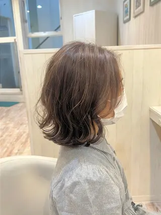 ミディアム カラー 佐藤史哉＊ 韓国レイヤー赤み除去のヘアスタイル