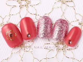 ネイル T RIRIKAのネイルデザイン