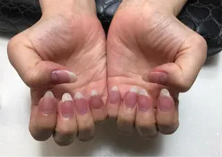 ネイル MAXKELLY 大阪・梅田店所属・徳田 亜衣佳のネイルデザイン