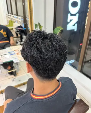 メンズ SALOWIN渋谷caldo店B1所属・岐津公太 メンズ縮毛矯正のプロのヘアスタイル