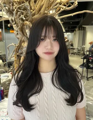 ミディアム カラー 似合わせ SHOYAのヘアスタイル