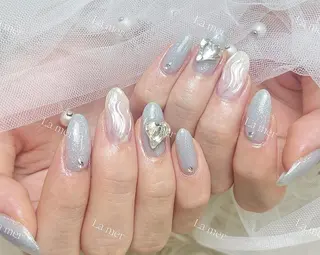 ネイル ✨荒木 🌙のネイルデザイン