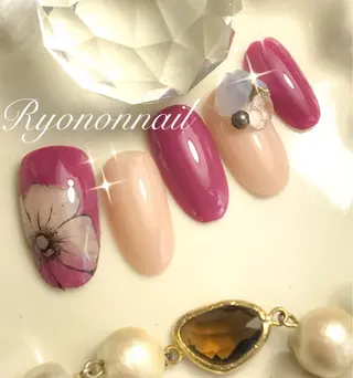 ネイル Ryononnail(リョノンネイル)所属・Ryononnail 上谷典子のネイルデザイン