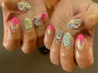 ネイル Y nail なんば堀江店のネイルデザイン