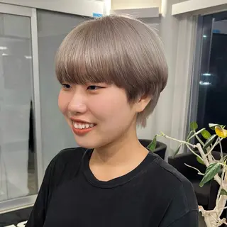 ショート カラー パーマ/レディース カット/伊藤萌のヘアスタイル