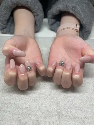 ネイル ネイルズミンティア江坂所属・長田 千里のネイルデザイン