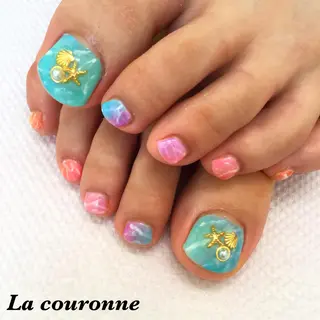 ネイル Lacouronne NATSUMIのネイルデザイン