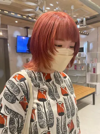 セミロング カラー 艶ハイトーン👑♡ NATSUKIのヘアスタイル