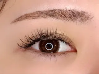 マツエク・マツパ eminaru【エミナル】所属・eminaru 【エミナル】のマツエク・マツパデザイン