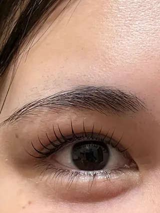 マツエク・マツパ Cure所属・三澤 朱里の眉毛・アイブロウイメージ