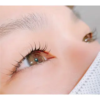 マツエク・マツパ Tweedia所属・. ayumiのマツエク・マツパデザイン