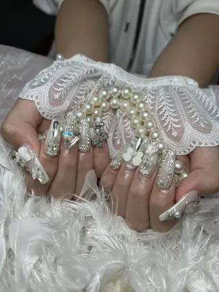 ネイル DEMAIN- 🕊️のネイルデザイン