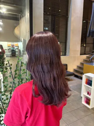 セミロング 茶谷 沙穂のヘアスタイル