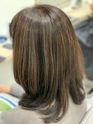 ミディアム カラー 山本 悟志のヘアスタイル