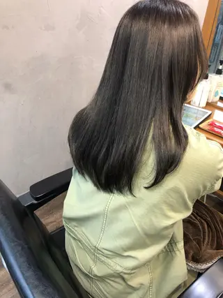 ロング カラー 長井 美佳のヘアスタイル
