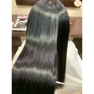 ロング 佐藤 直英のヘアスタイル