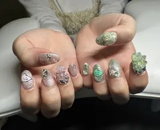 ネイル Re:JUvia 　JUMIのネイルデザイン