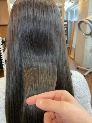 ロング カラー 千 田のヘアスタイル