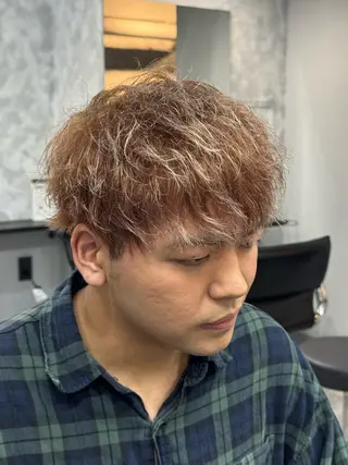 メンズ 👑ツヤブリーチ特化 👑おうた👑のヘアスタイル