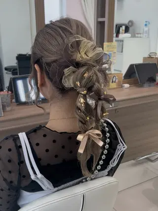 ヘアアレンジ 🌷岩﨑 幸恵🌷のヘアスタイル