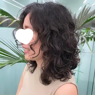 ロング パーマ BEAUTRIUM  青山店所属・ひなた あゆみのヘアスタイル