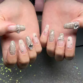 ネイル le'a moe KONAMIのネイルデザイン