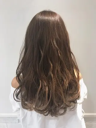 ロング カラー 若林 美由希のヘアスタイル