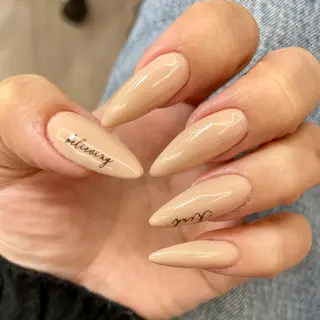 ネイル nail Eclat所属・志賀野 美喜のネイルデザイン