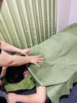 リラクゼーション 楽癒所属・リラクゼーション 楽癒のエステ・リラクイメージ