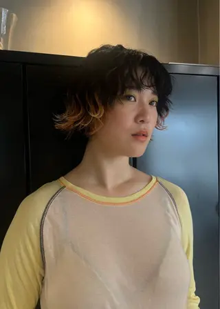 ショート カラー hashimoto kaedeのヘアスタイル