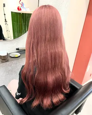 ロング カラー 暖色ハイトーン特化 🥇Mioのヘアスタイル