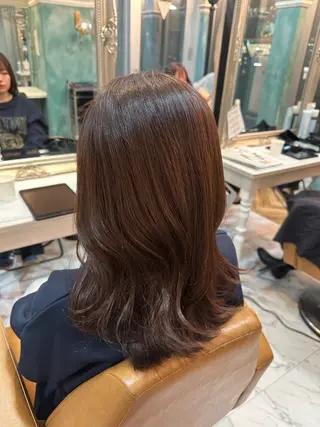 セミロング 髪質改善/顔周り/ レイヤー/銀座/サラのヘアスタイル