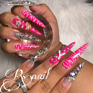 ネイル 加藤 麗華のネイルデザイン