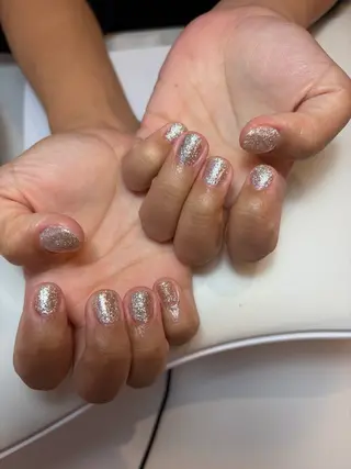 ネイル VOUGE所属・漆下 菜緒のネイルデザイン