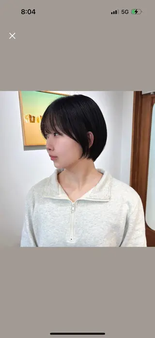 ショート aiko【艶カラー ・ミニモ年内で終了】のヘアスタイル