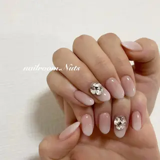ネイル nailsalon Nutsのネイルデザイン