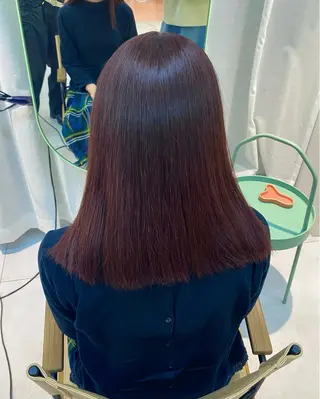 セミロング カラー mite hikariのヘアスタイル