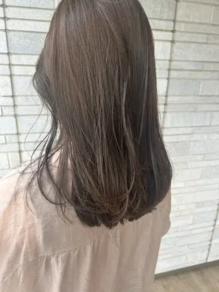 ロング カラー 💛🤍U too e’s 鎌倉🧸のヘアスタイル