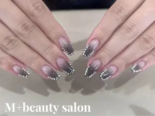 ネイル M+  Beauty Salonのネイルデザイン