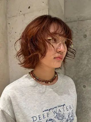 カラー RESSUAL くるみのヘアスタイル