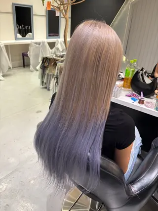 ロング 超透明感カラー🦋韓 国羽エクステ🪽🫧のヘアスタイル