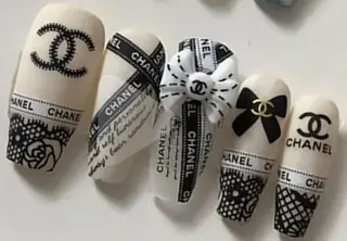 ネイル The Oneのネイルデザイン