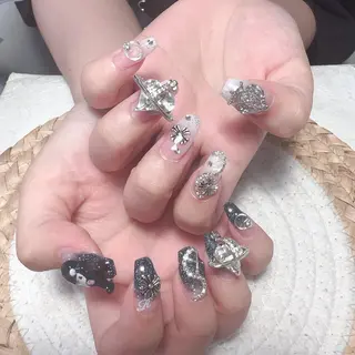 ネイル Maggie Nail🦩のネイルデザイン