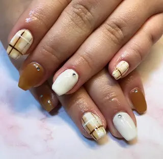 ネイル 宮本 百合子のネイルデザイン