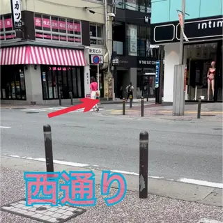 HARUNA🤍 大人ショートヘアのヘアスタイル